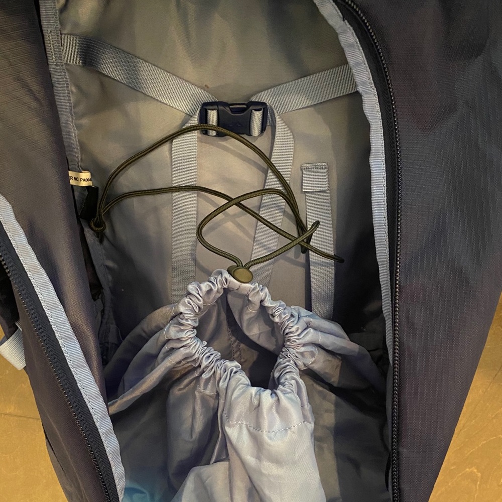 Kathmandu Entrada 65l Travel Pack + Tsa Lock Gem